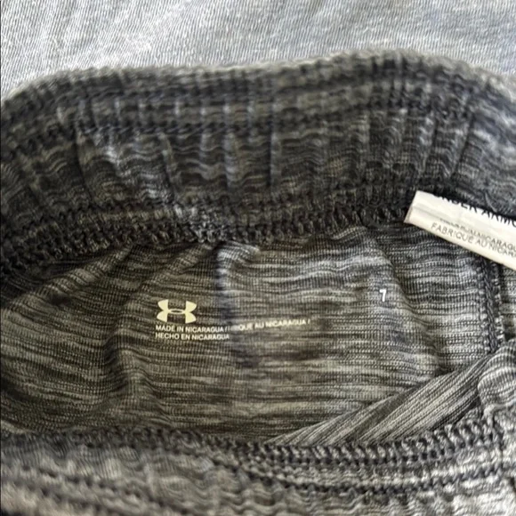 Under Armour Kids Gray and Navy Tee Set with Shorts - Picture 4 of 8